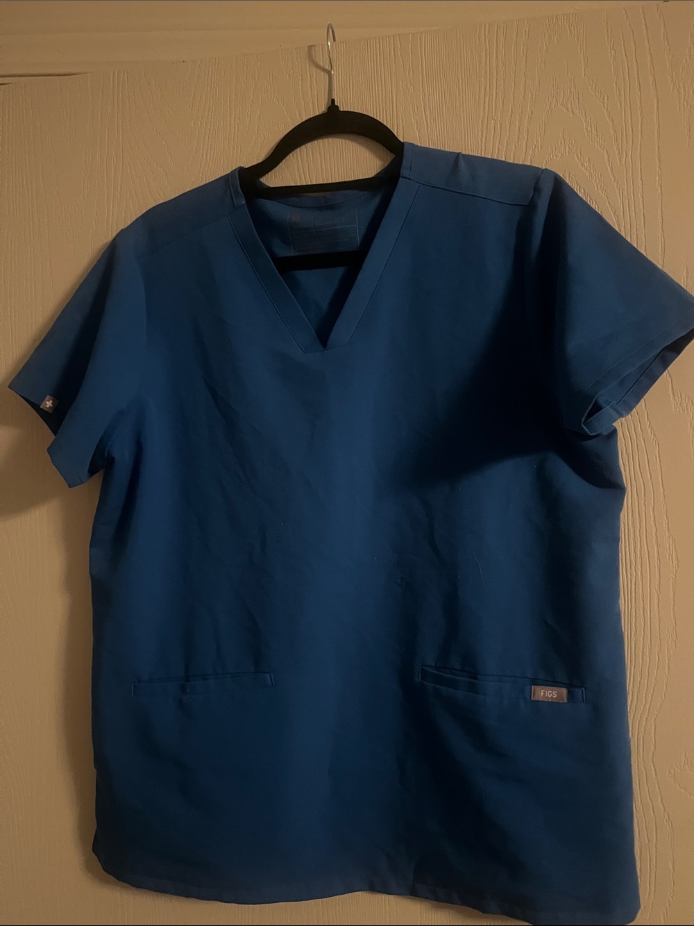 Figs Women’s Short Sleeve V-Neck Technical Collection Scrub Top‎ Size Large